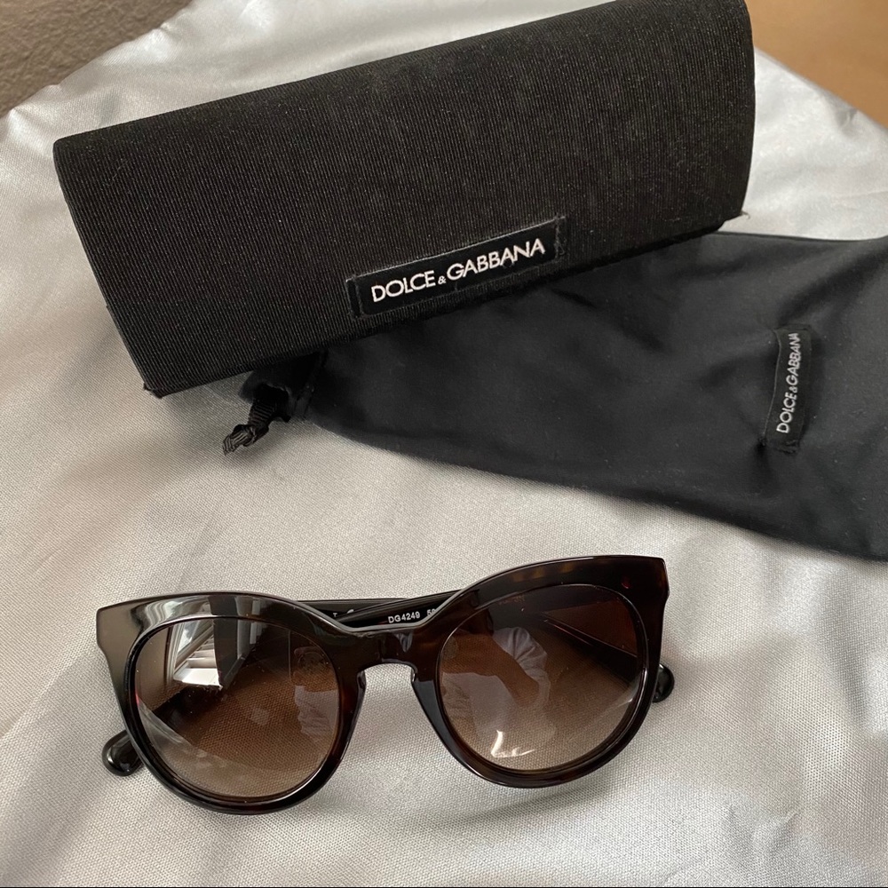 Dolce & Gabbana Sunglasses 🕶